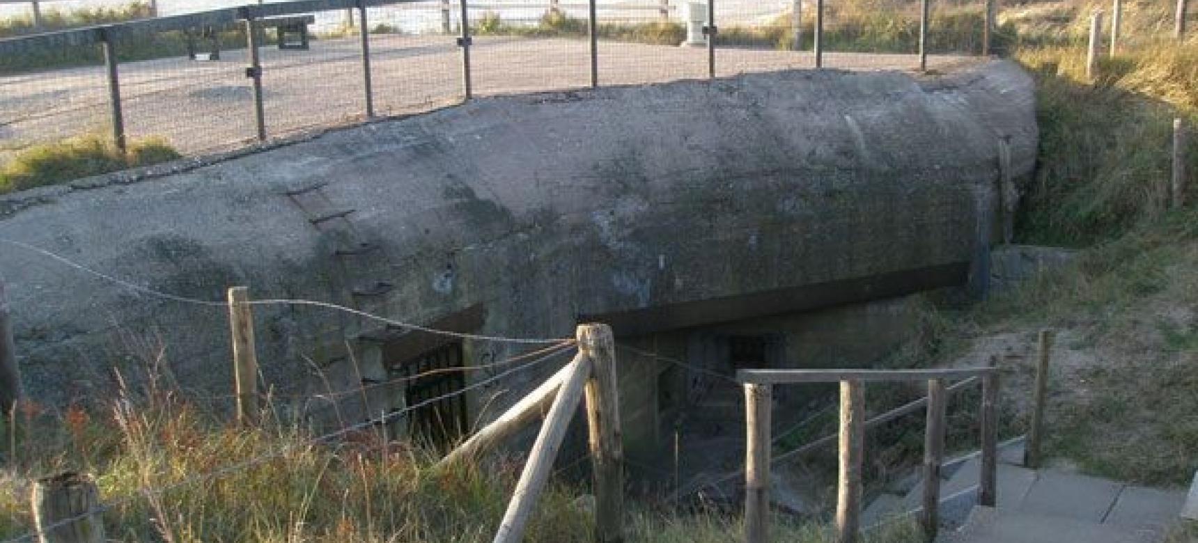 Een bunker waarin het Bunkermuseum Zoutelande is gevestigd