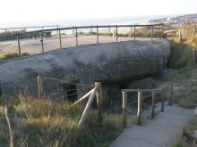 Een bunker waarin het Bunkermuseum Zoutelande is gevestigd
