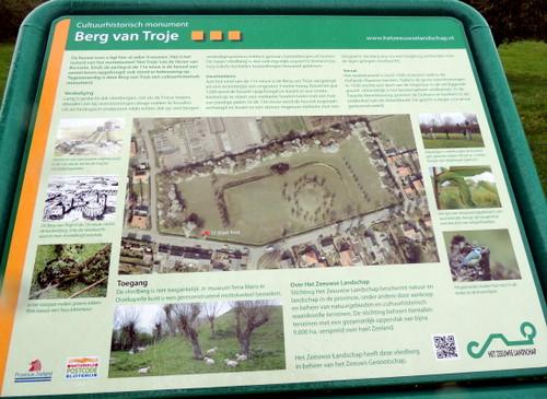 Berg Van Troje infobord