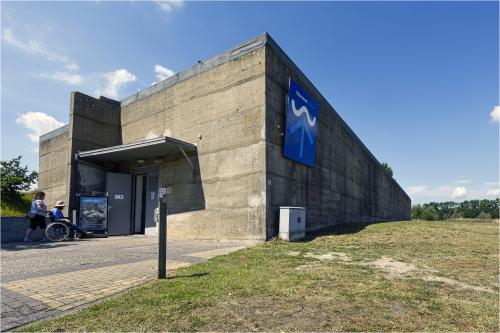 Ingang Watersnoodmuseum (Beeldbank Laat Zeeland Zien, Ton Stanowicki)